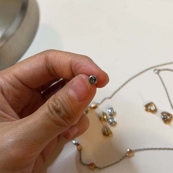 Fossil Necklace Earring Set - Picture 5 of 9